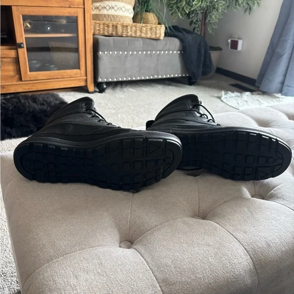 Nike ACG Woodside II Men Sz 10.5 High Top Black Granite Leather Waterproof Boots - Picture 4 of 4